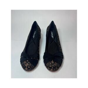 DKNY Signature Logo Low Wedge Heel Brown Black Women's Size 7.5